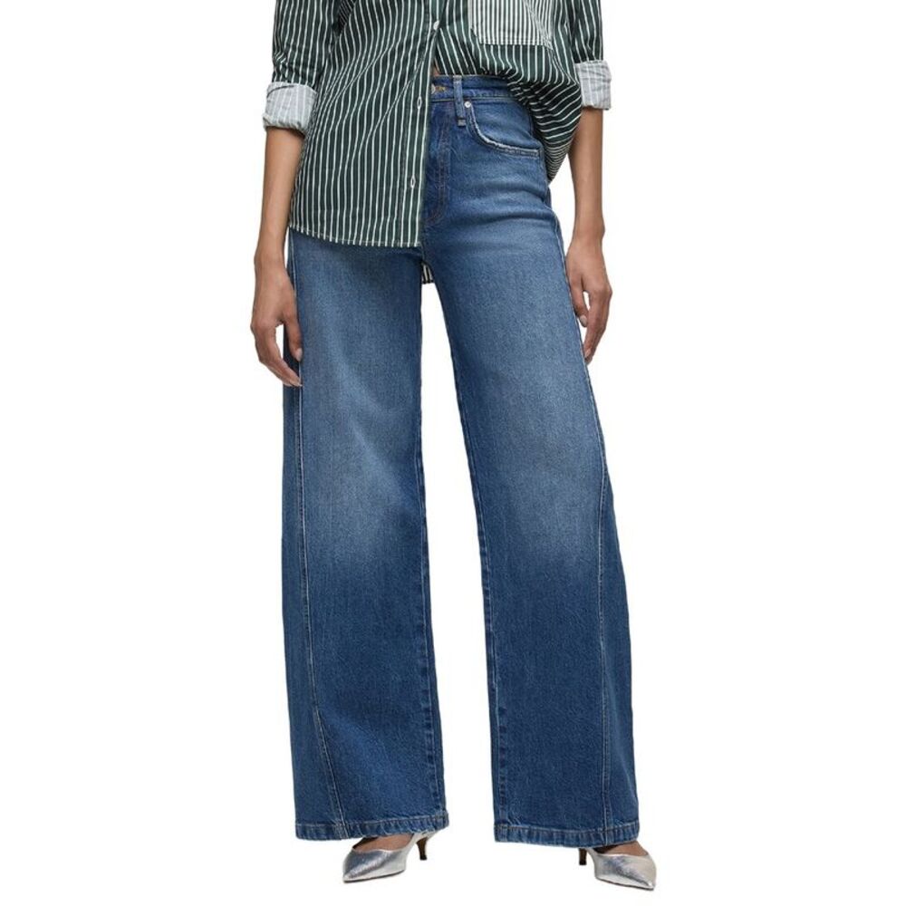 Hudson Jeans Wide Leg Flare in Medium Blue Denim
